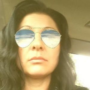 Meet your Posher, Annie